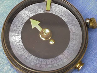 WW1  Verner's marching compass