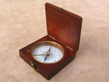 Victorian mahogany cased pocket compass