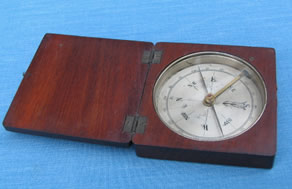 Mahogany wood block compass