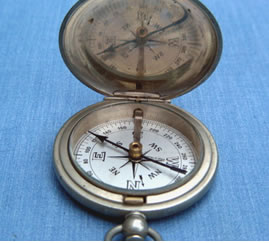 Vintage French pocket compass