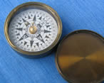 Mid 19th century brass cased compass, WH Moralee , North Shields 