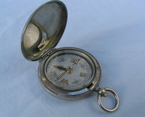 Dennison military pocket compass, 1917