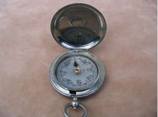 WW1 Officers pocket watch compass by C Haseler & Son Ltd, Birmingham