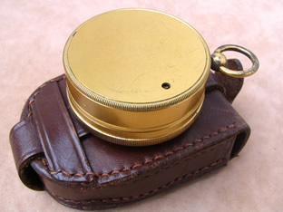 Antique pocket barometer & altimeter with curved thermometer