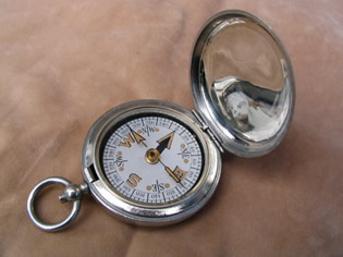 WW1 Dennison Officers pocket watch compass 1917
