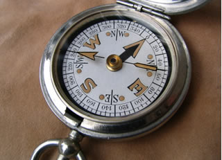 1917 Dennison WW1 Officers pocket compass