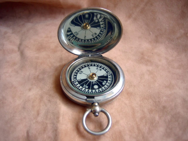 WW1 era Singers patent style pocket watch compass
