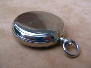 MKVI Officers pocket compass by f Barker & Son London