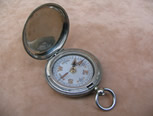1918 hunter cased military pocket compass by Dennison