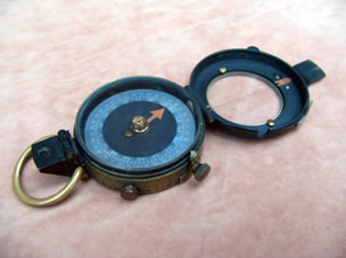WW1 military Officers prismatic marching compass