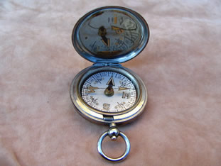 Dennison MKVI hunter cased pocket compass