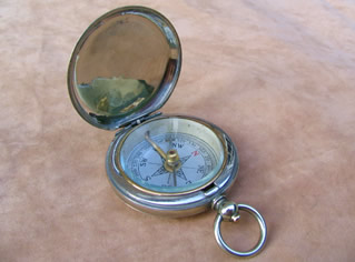 Early 20th century Negretti & Zambra hunter cased pocket compass