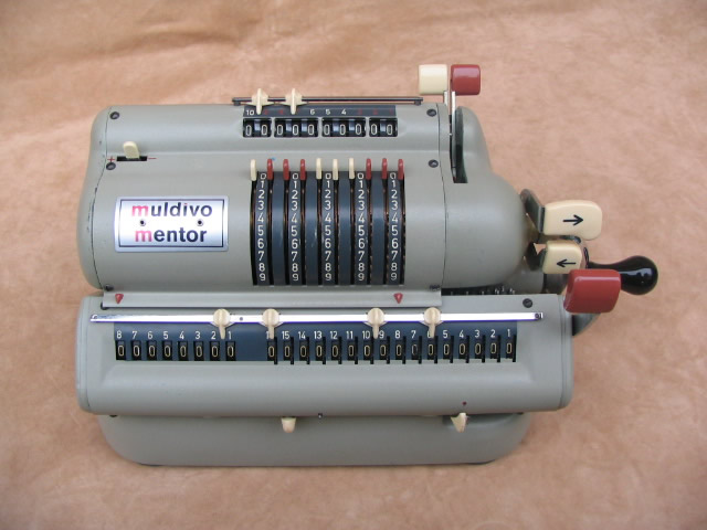 1950's Muldivo mechanical pinwheel calculator