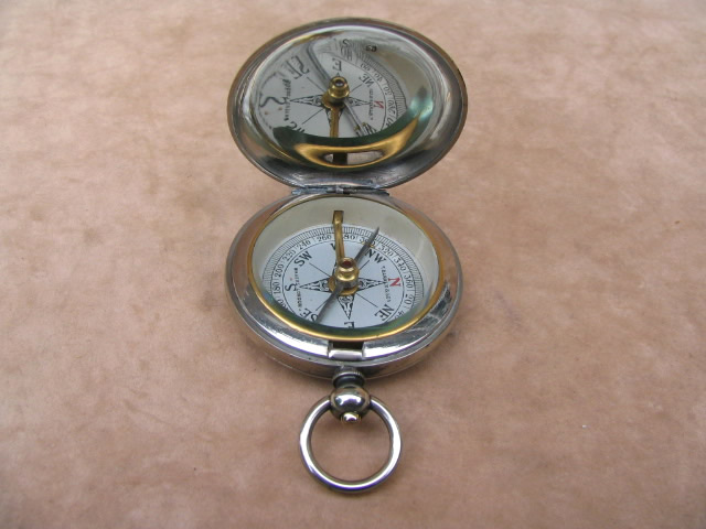 Hunter cased pocket compass with English cross bar needle