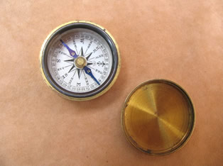 19th century brass cased pocket compass