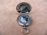 Hunter cased WW1 Officers pocket compass dated 1915