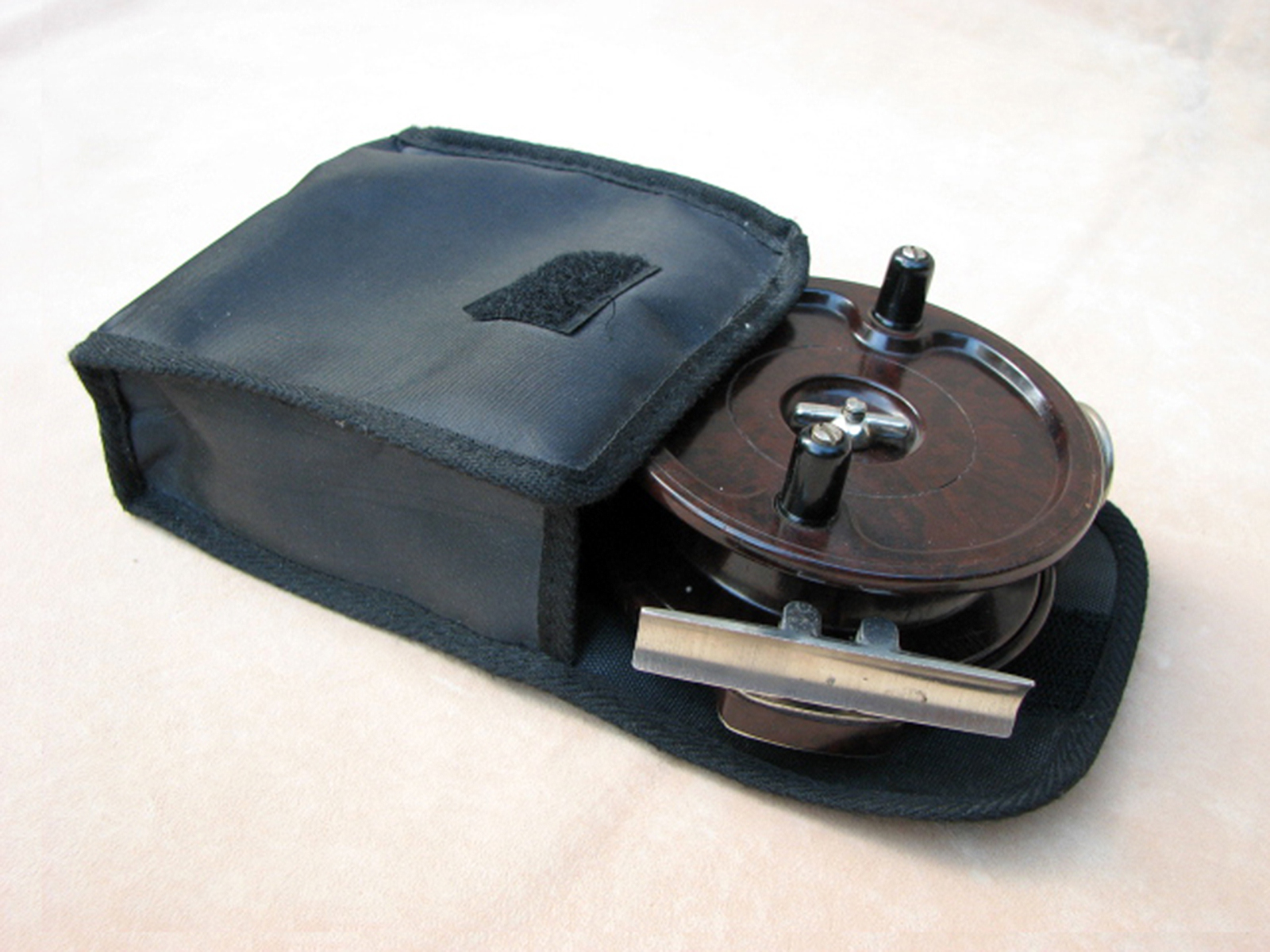 Moulinet De Pêche Ancien Allcocks Aerialite 3.5'' Bakélite Centrer Cliquet Vintage UK