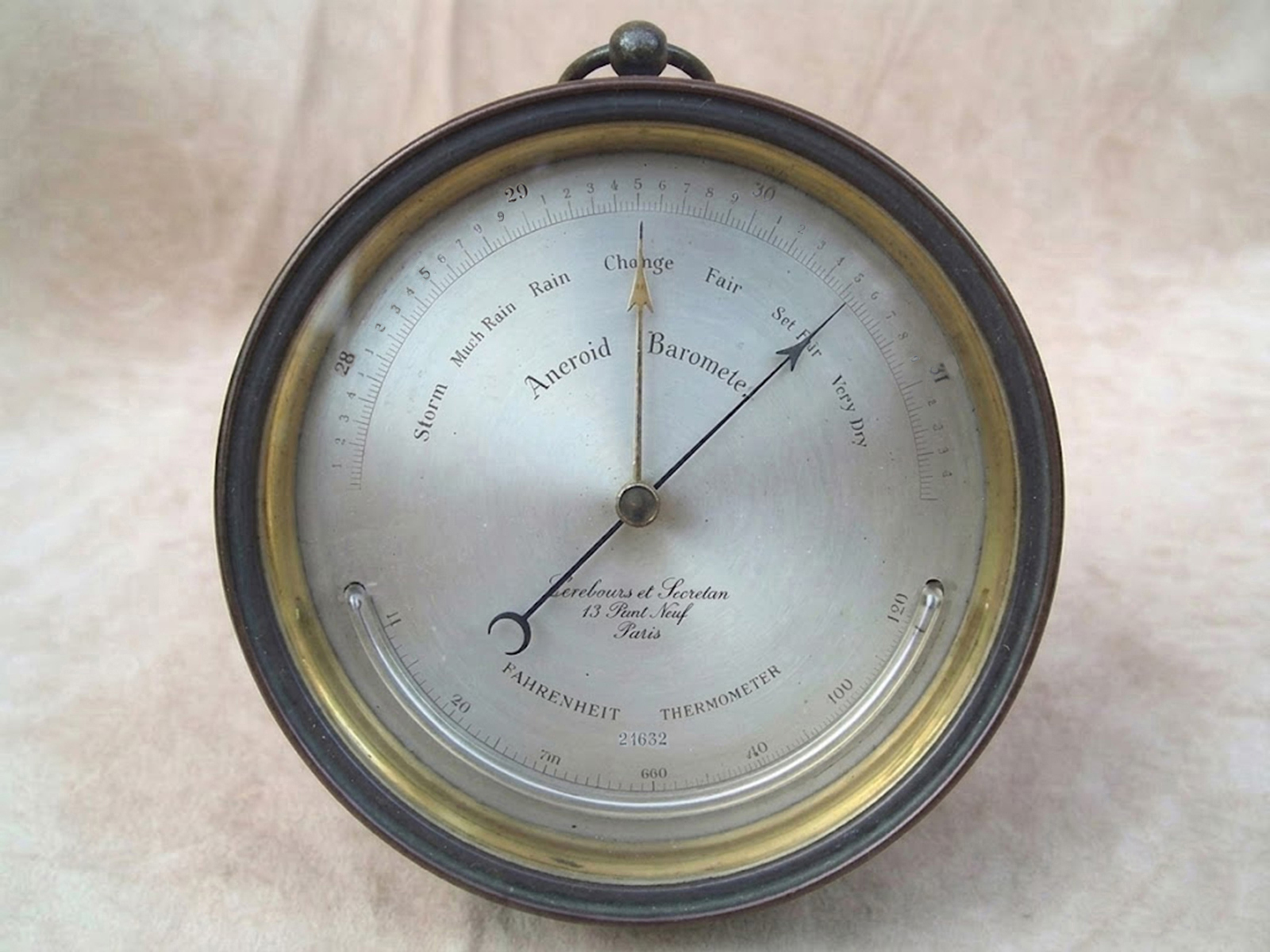 Lerebours et Secretan aneroid barometer