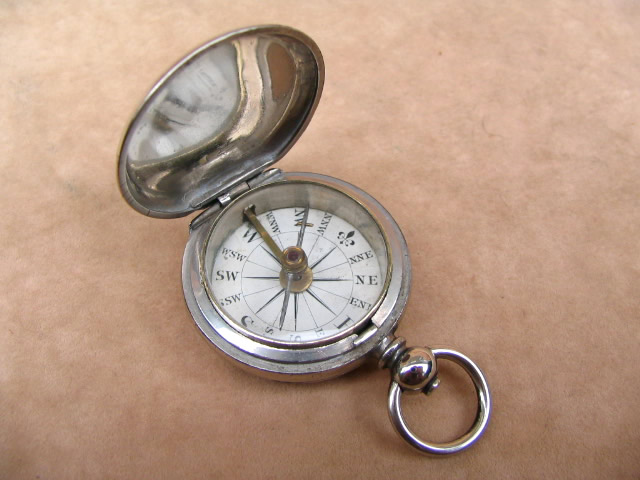 Late 19th century hunter cased pocket compass