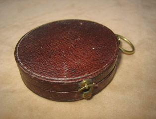Georgian brass pocket compass circa 1820