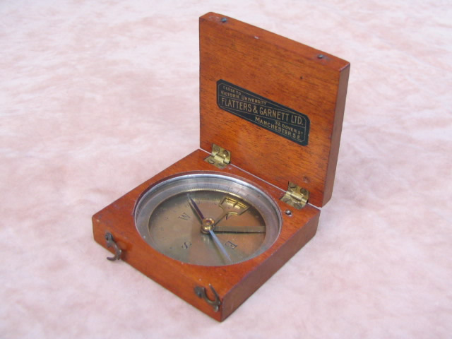 Combined compass & clinometer by Flatters & Garnett circa 1907