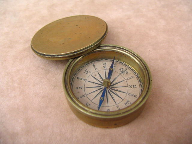 Georgian brass pocket compass circa 1825